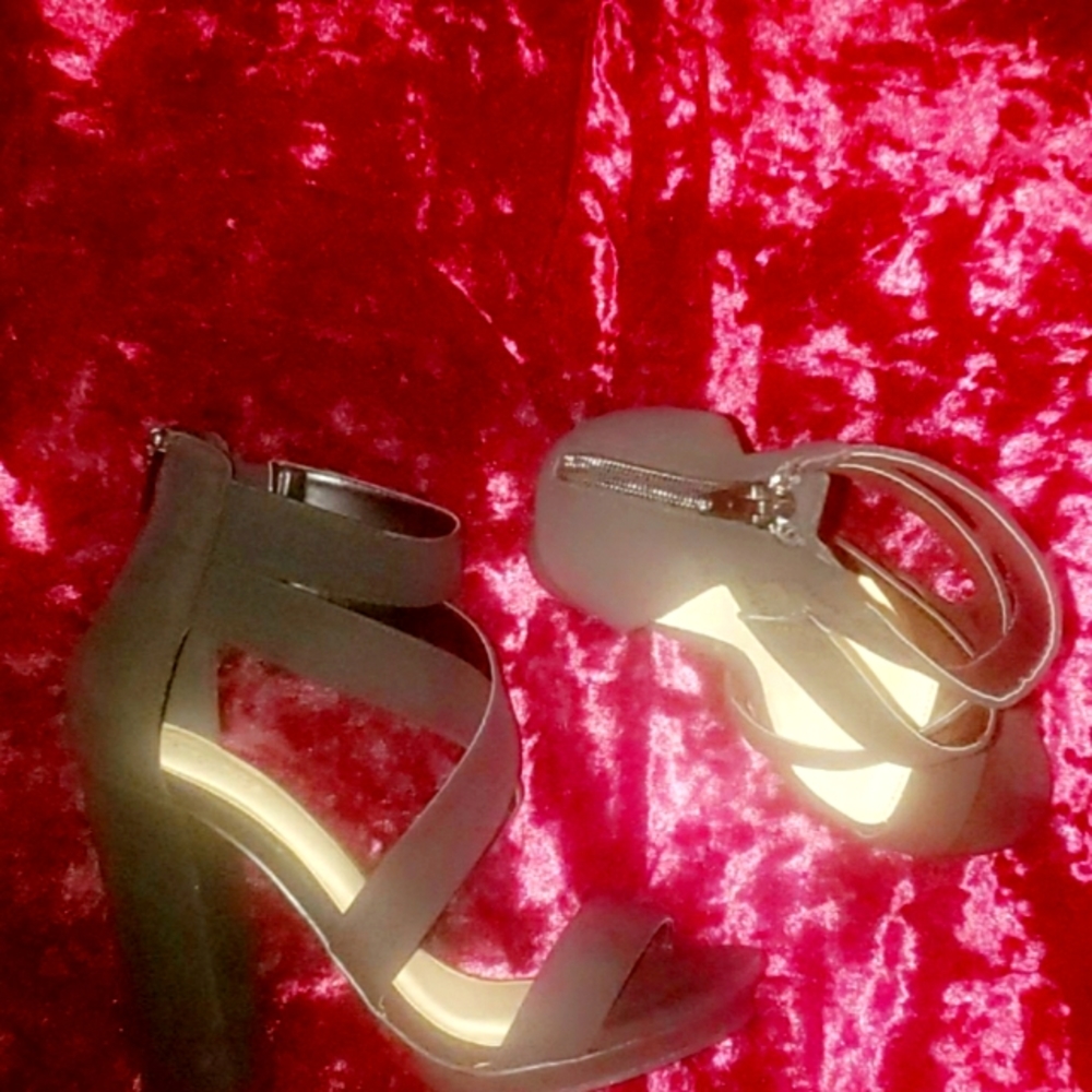 High heels used ONCE they are way too high